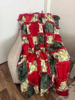 NEW Handmade Christmas Minky Rag Quilt – Large 65” × 86”