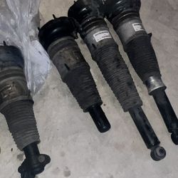 Audi A8 / A8L Air Struts Front And Rear 09-19