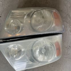 Ford F150 Headlights 