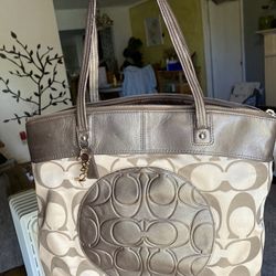 NWT coach Tote Bag