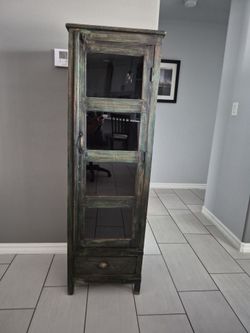 Beautiful Indoor/Outdoor Cabinet