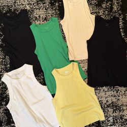 Women’s Solid Tank Tops Size Medium Lot