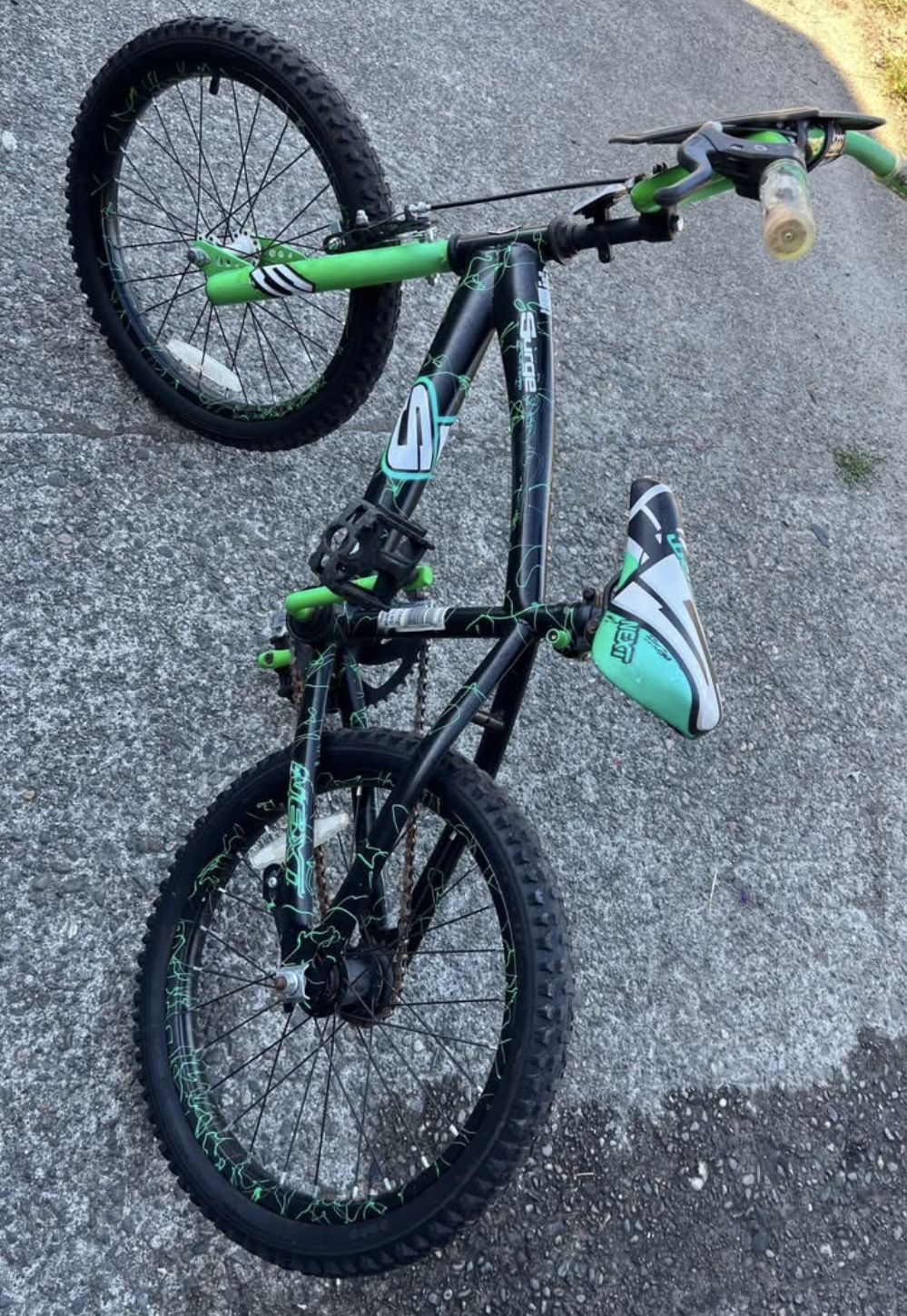 BMX 18" Surge Next bike (in Des Moines)