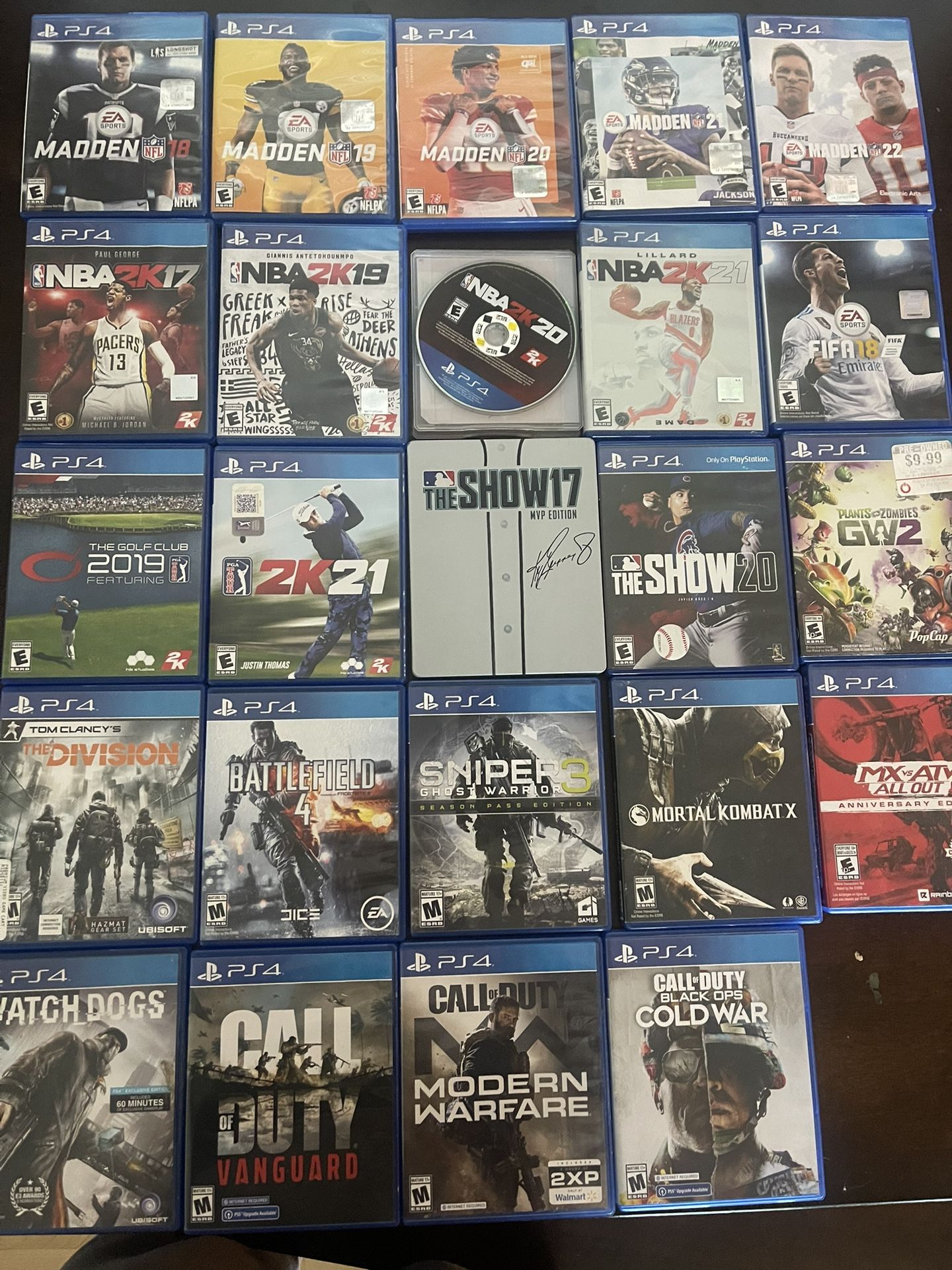 🎮 PlayStation 4 Slim 1TB Bundle – 24 Games + 2 Controllers