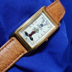 Looney Toons Bugs Bunny Referee Vintage Limited Condition Tank Men's Watch