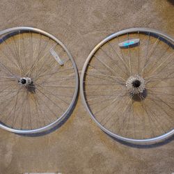 700c Wheelset (Front + Rear w/ Cassette)