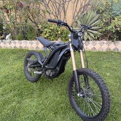 2025 Surron Light Bee (Low miles) 