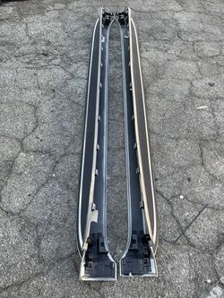 # 18-22 buick enclave running boards oem GM