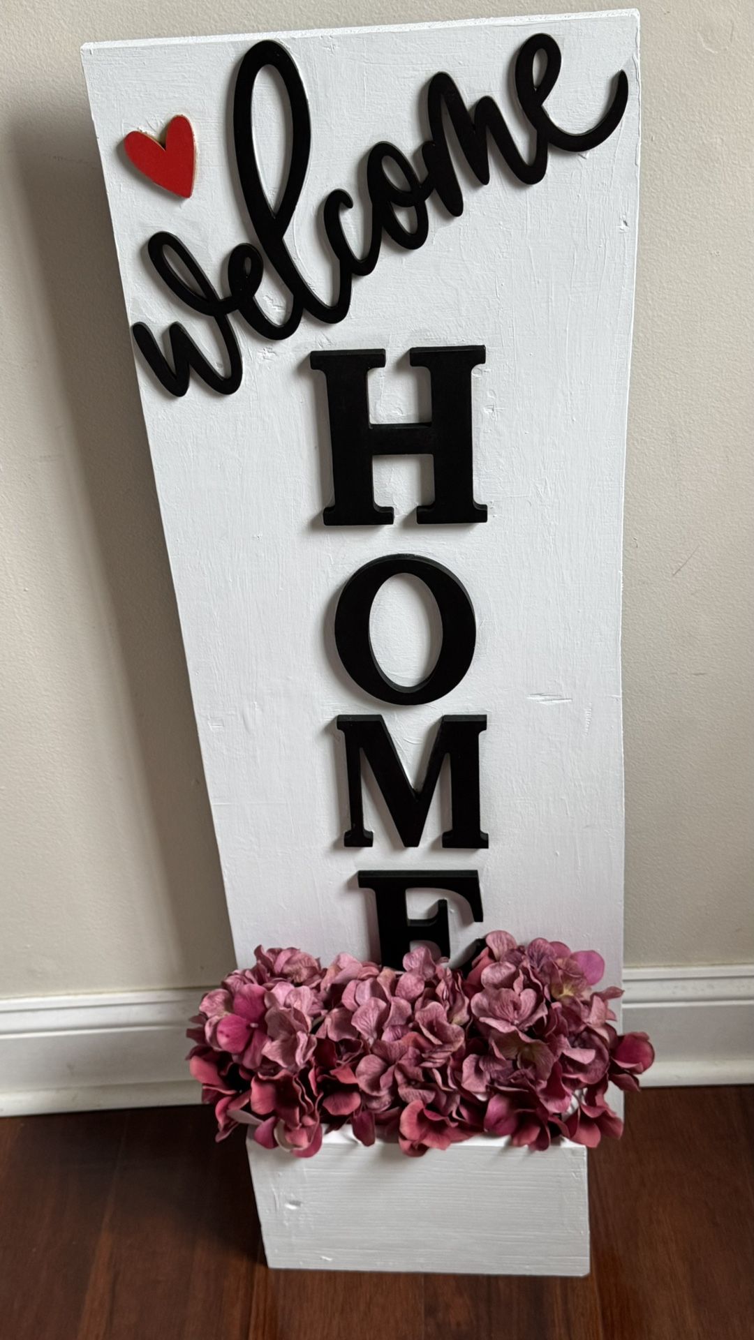 Used Handmade Planter Welcome Sign (cash & pick up only)