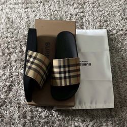 Burberry slides