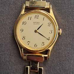 Vintage Seiko Ladies Quartz Watch 2C20 - Original Gold Tone Chain-Style Link Bracelet