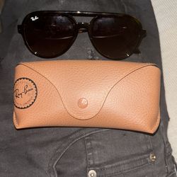 Ray Bans  Sun Glasses