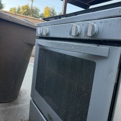 Stove/Oven 