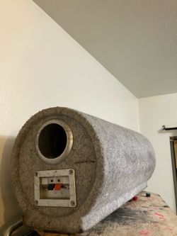 10 inch subwoofer unknown brand, but good quality in box
