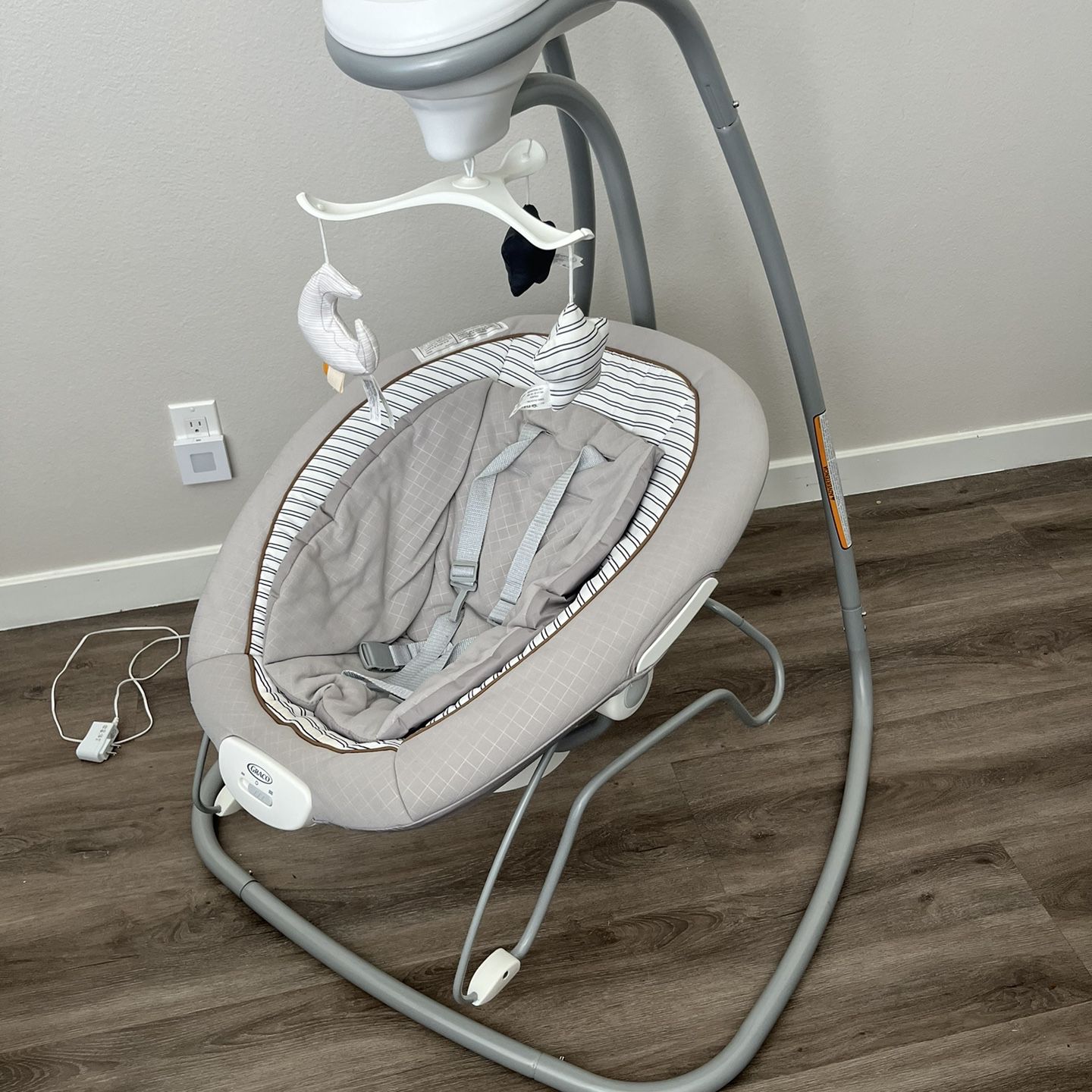 Graco DuetConnect Deluxe Multi Direction Baby Swing 