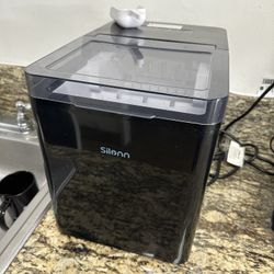 ice maker
