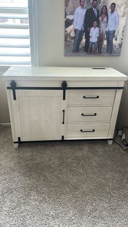 White Dresser Furniture