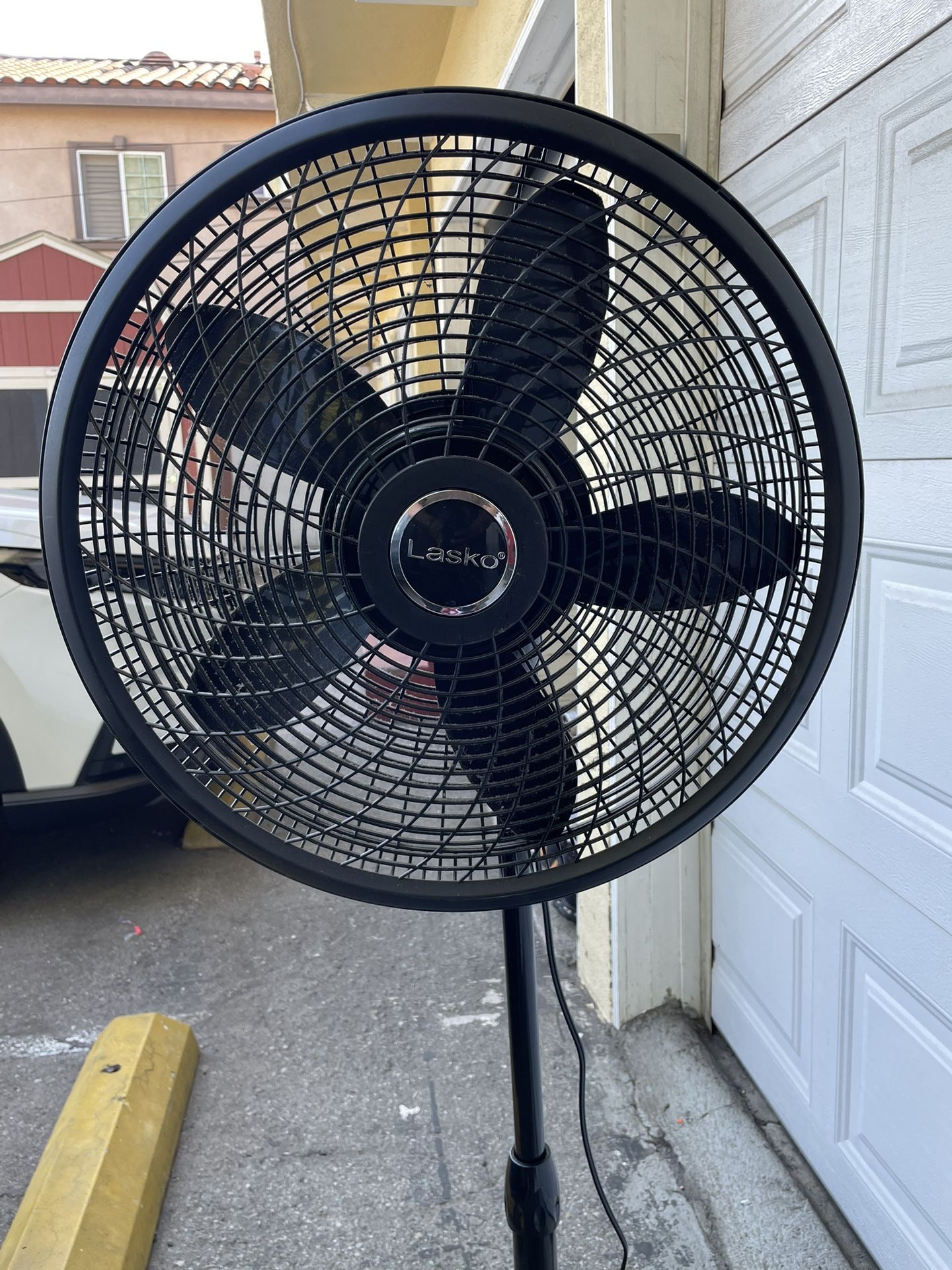Pedestal Fan 30in Lasko Adjustable Fan