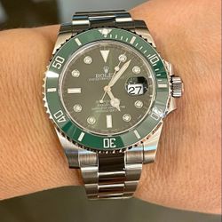 Rolex Submariner 40mm 116610 Superior Green Ceramic Bezel For 116610LV Hulk Mint