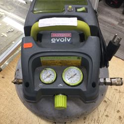 CRAFTSMAN EVOLV PANCAKE AIR COMPRESSOR 100 Psi 3 Gal