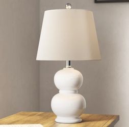 Set of 2 white ceramic lamps - excellent Condition