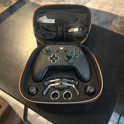XBOX Controller W/case