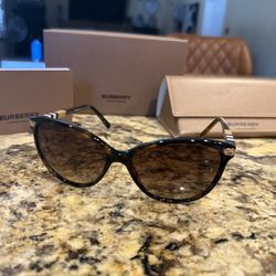 Burberry Shades 