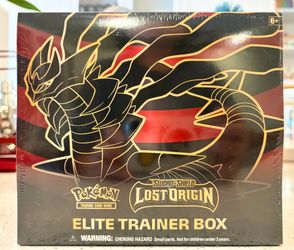 Sword & Shield - Lost Origin ETB w/ Soft Protector!
