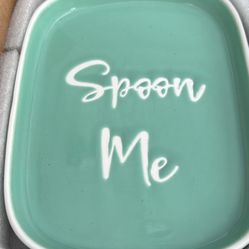 Ceramic Spoon Rest Stove Top -Spoon Holder Heat Resistant Cyan Utensil Rest Spatula . New.