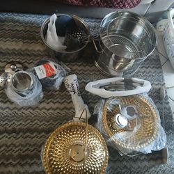 Charcoal Grill With Food Holders, Ice Bucket 