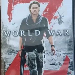 World War Z - DVD By Brad Pitt,Mireille Enos,Daniella Kertesz - VERY GOOD