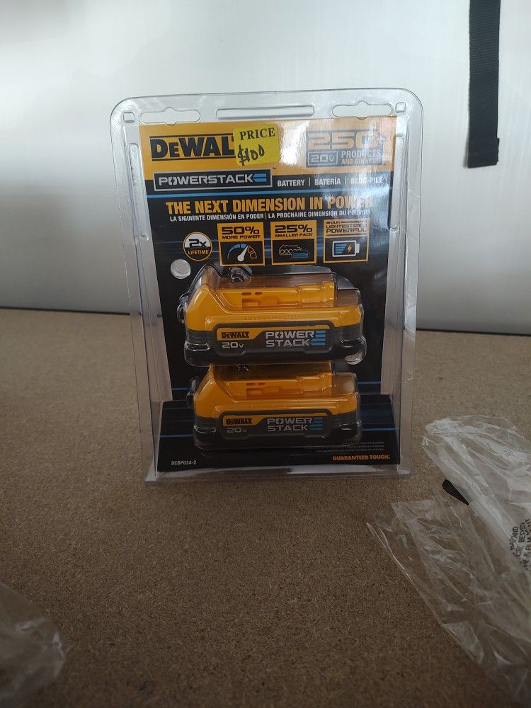 DeWalt 20v Max Powerstack 1.7 Ah Battery (Twin Pack)