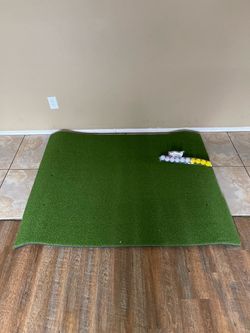 Golf Hitting Mat with Practice Balls