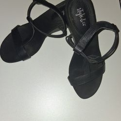 Black Wedge Heels Size 5.5