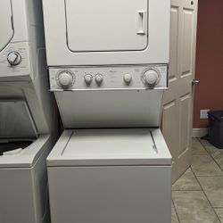 24"Stackable Whirlpool Washer And Dryer 