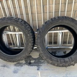 285/55/22 Recon Grappler AT 