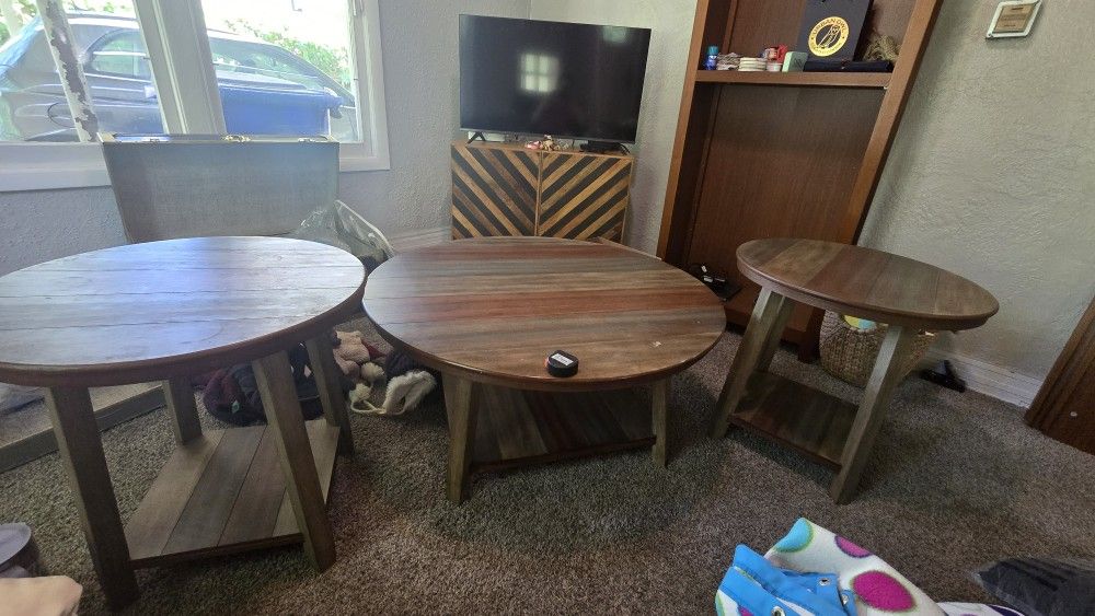 Coffee And End Tables