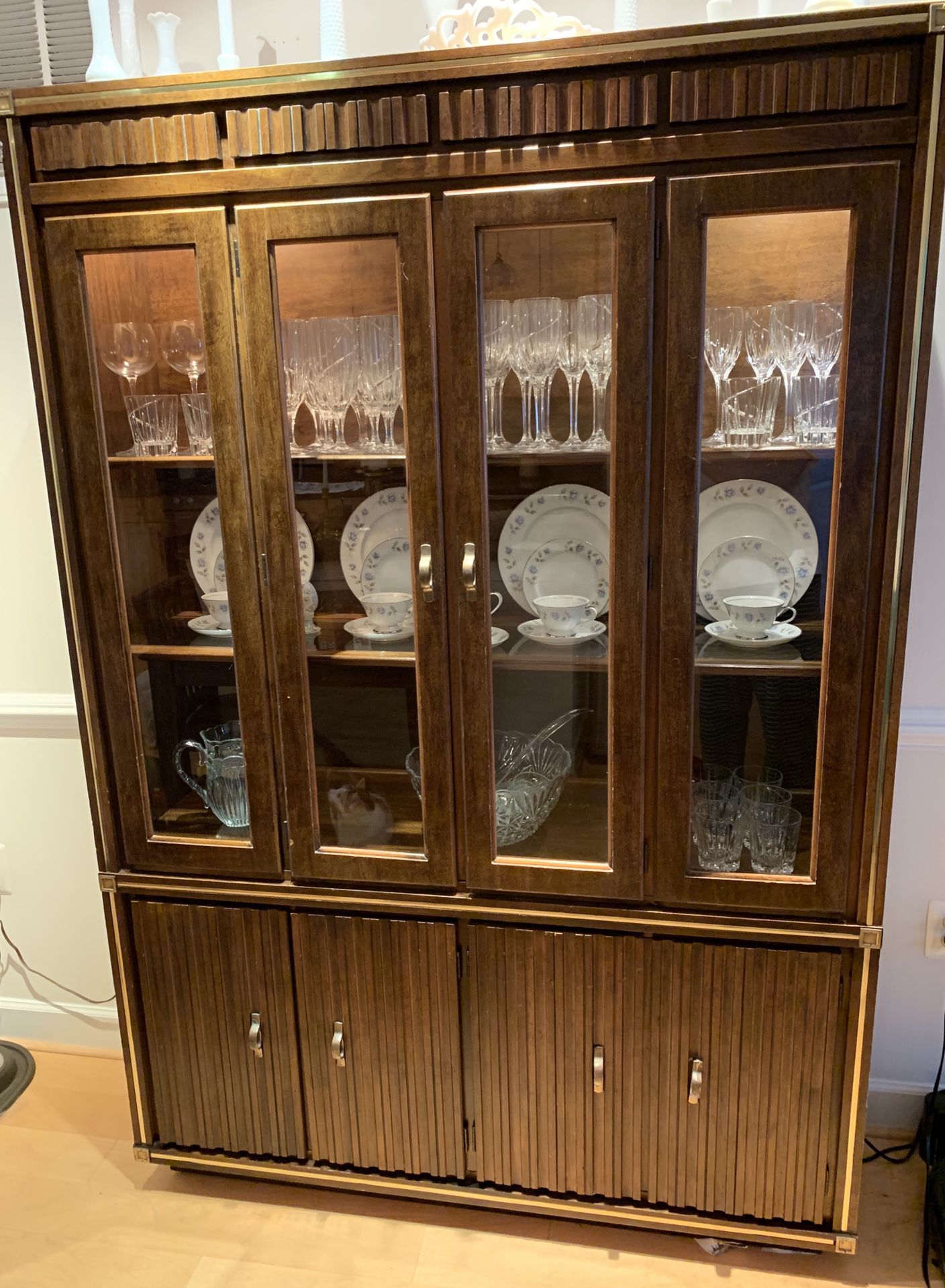 Moving Sale! Vintage Broyhill 2-pc China Cabinet