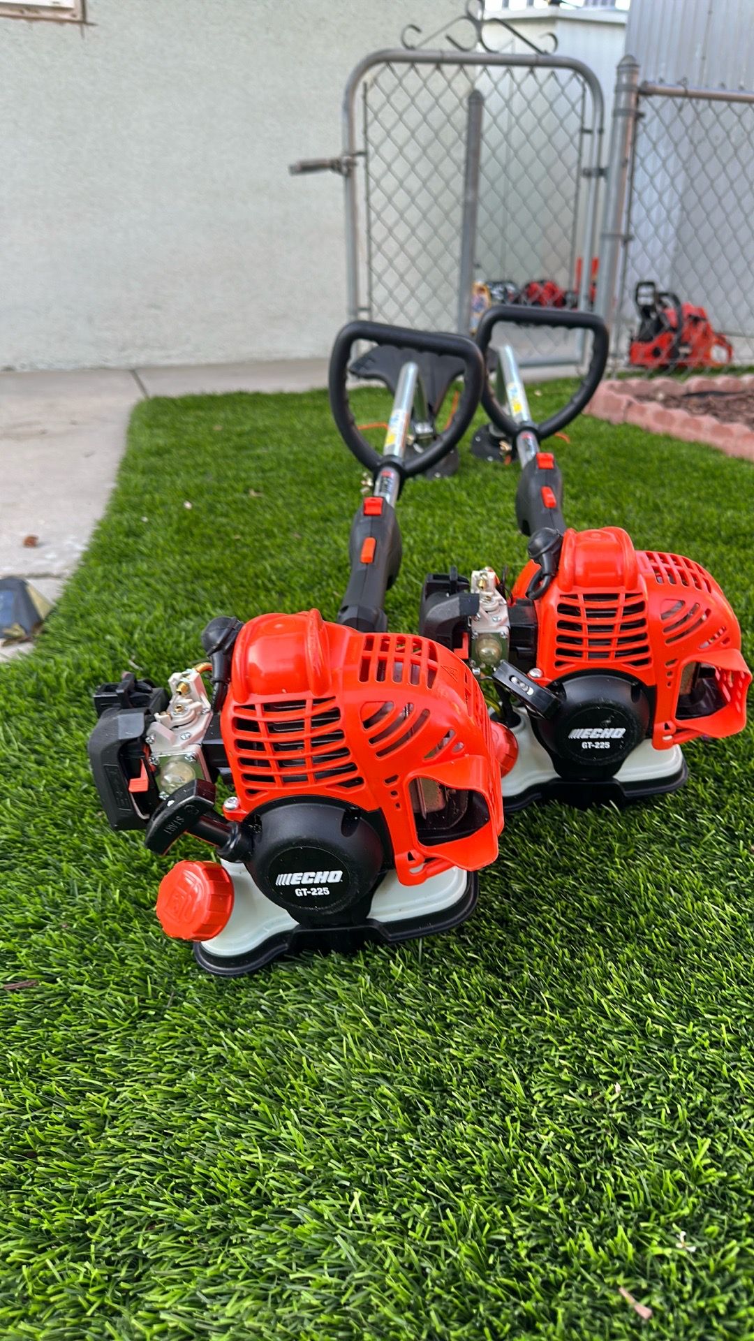 ECHO 21.2 cc Gas 2-Stroke Curved Shaft String Trimmer with Rapid-Loader Trimmer Head