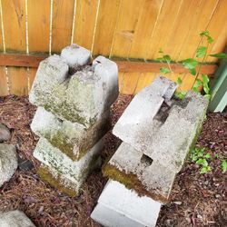 6 Cinder Blocks For Raised Foundation. Shed, Small Building /House Concrete