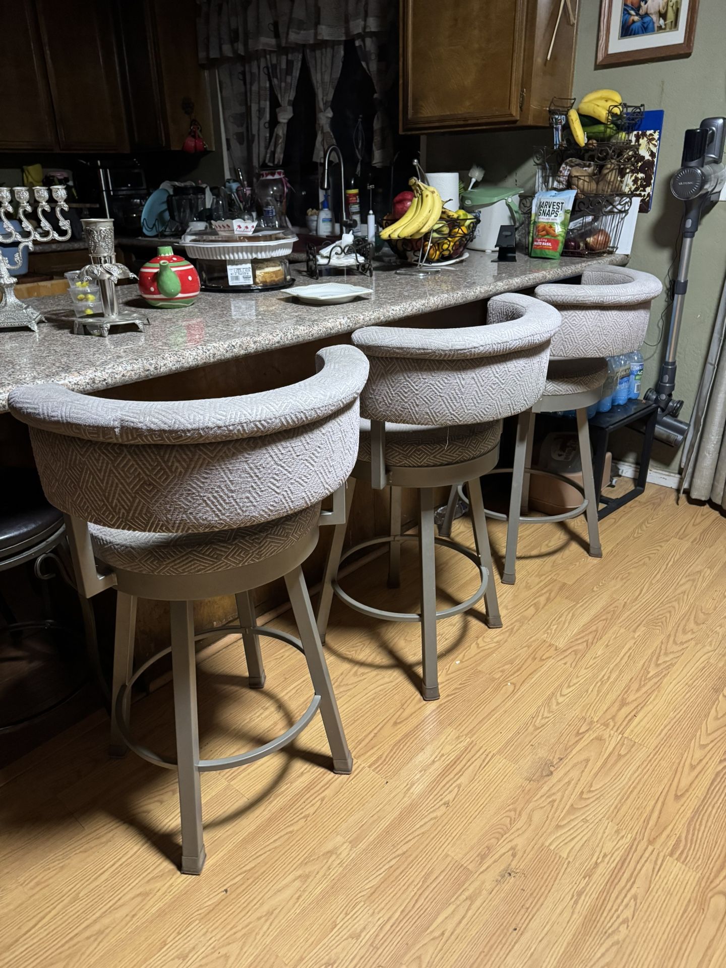 3 Stools 