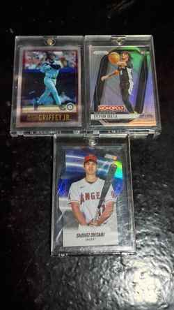 Ken Griffey Jr, Shohei Ohtani, Stephon Castle Card Lot
