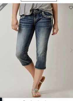 Miss Me Easy Stretch Mid Rise Cropped Capri Jeans 27