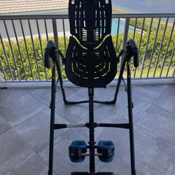 Teeter Inversion Table