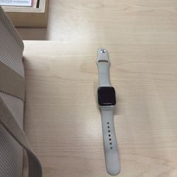 Apple Watch 40mm SE