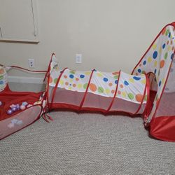 Play Tent with Tunnel And Balls