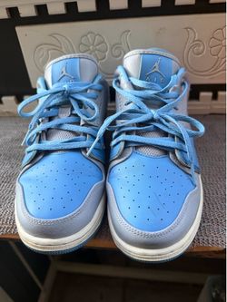 Jordan’s shoes size 7YW