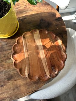 Wood platter