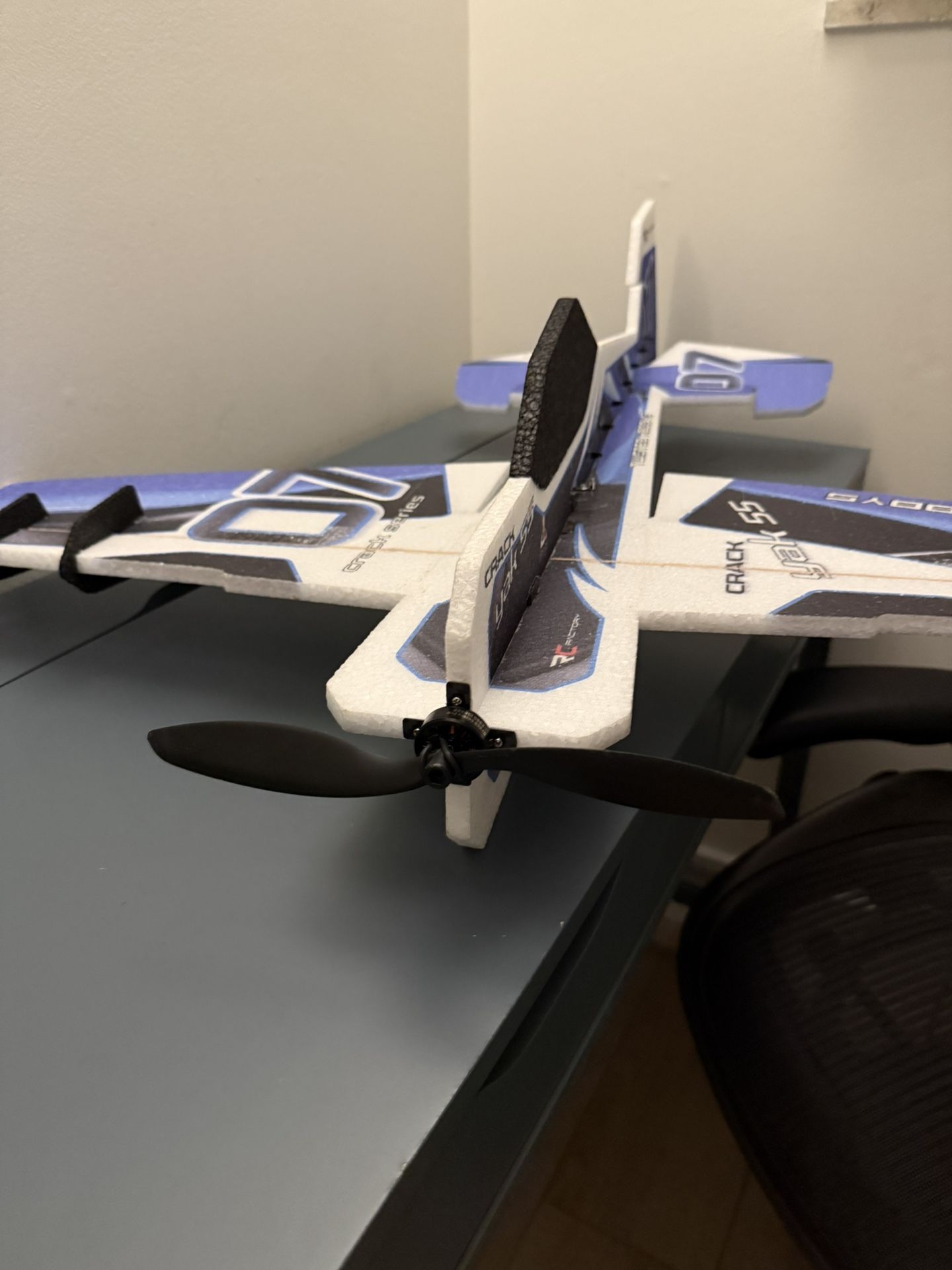 Twisted Hobbys Crack Yak 32 Inch Rc Plane 
