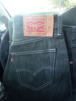 Levi's